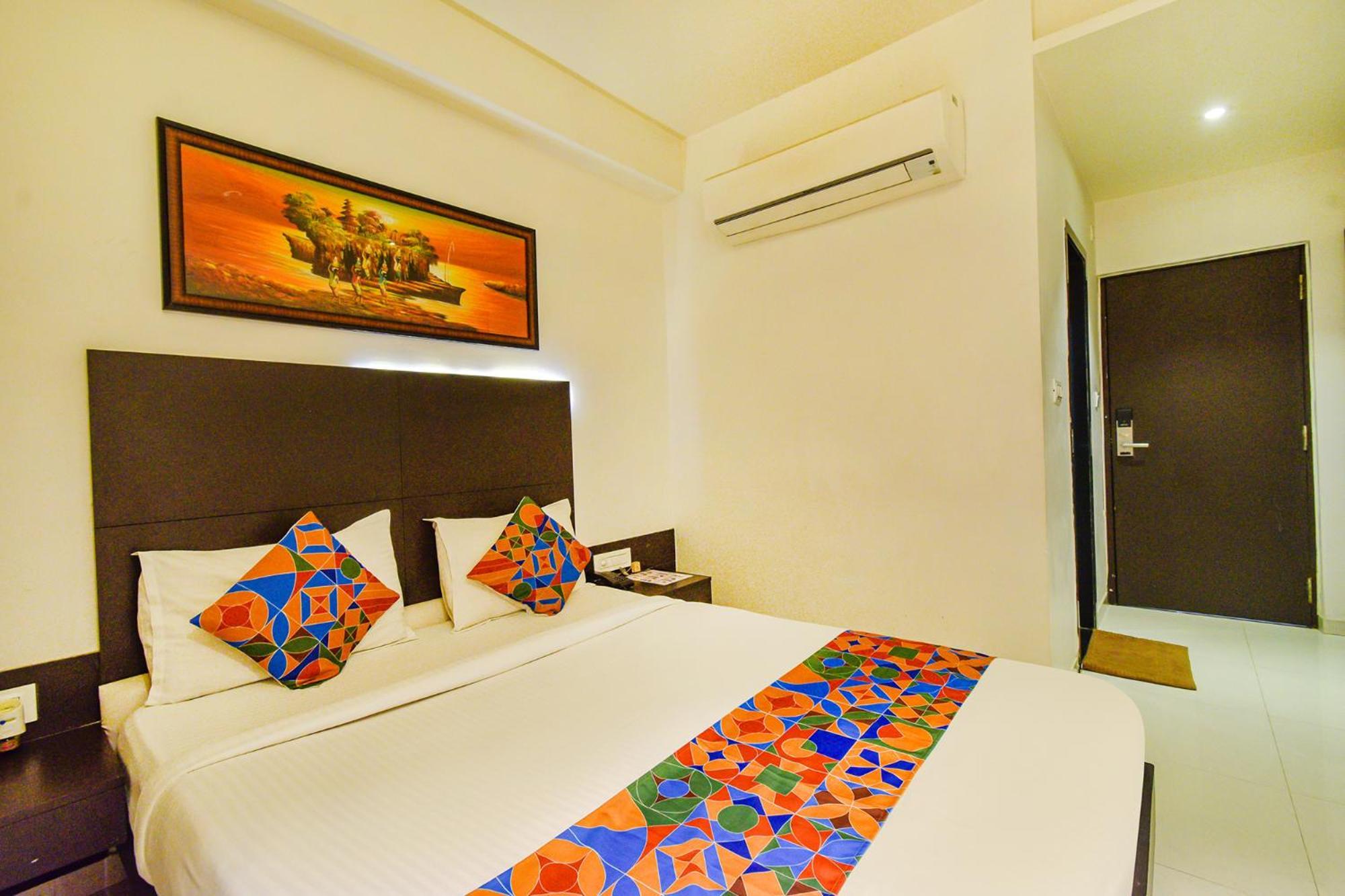 Fabhotel Prime Prowell Crown - Nr Tcs Deccan Park, Hitech City Haydarabad Dış mekan fotoğraf