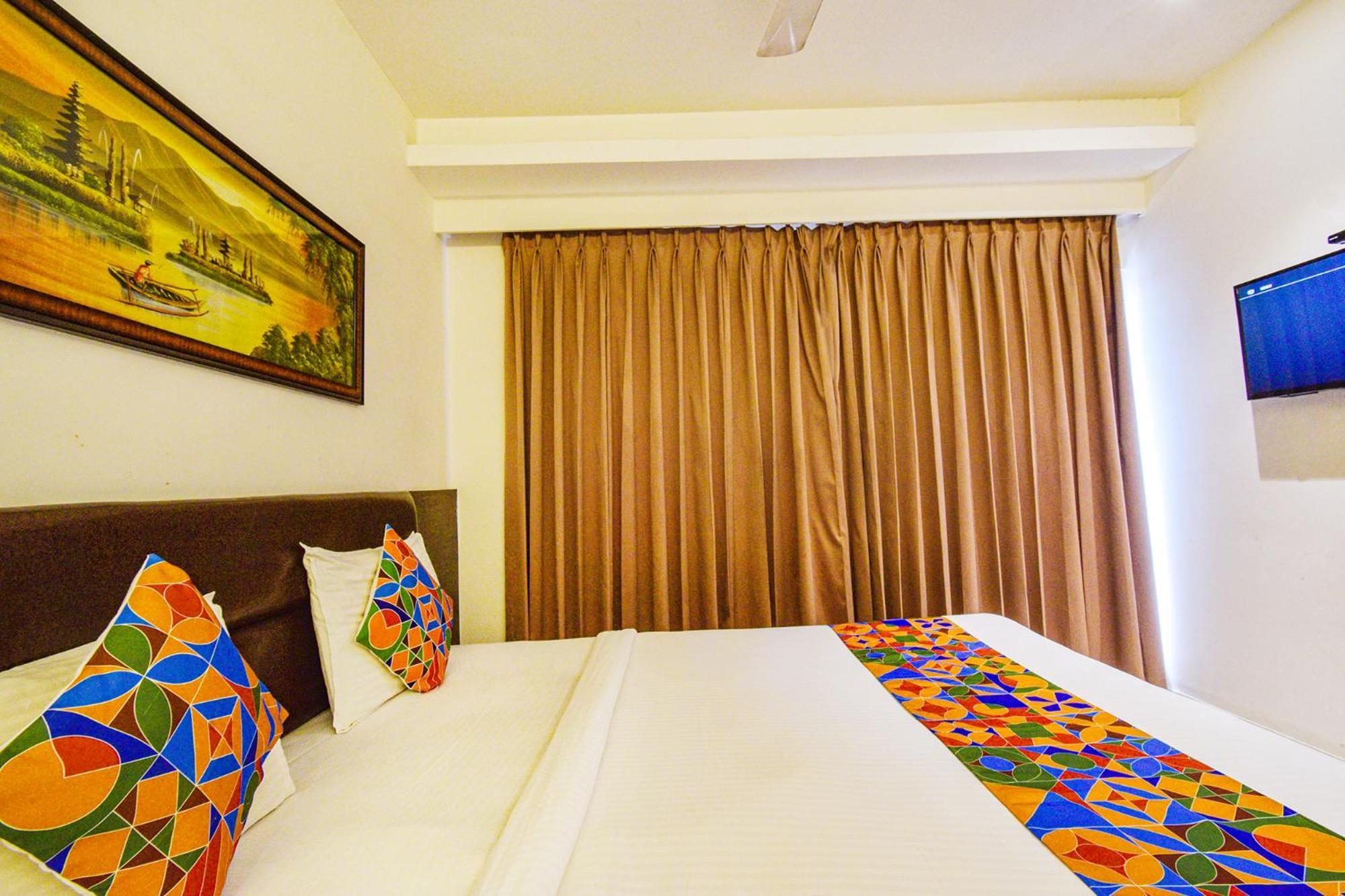 Fabhotel Prime Prowell Crown - Nr Tcs Deccan Park, Hitech City Haydarabad Dış mekan fotoğraf