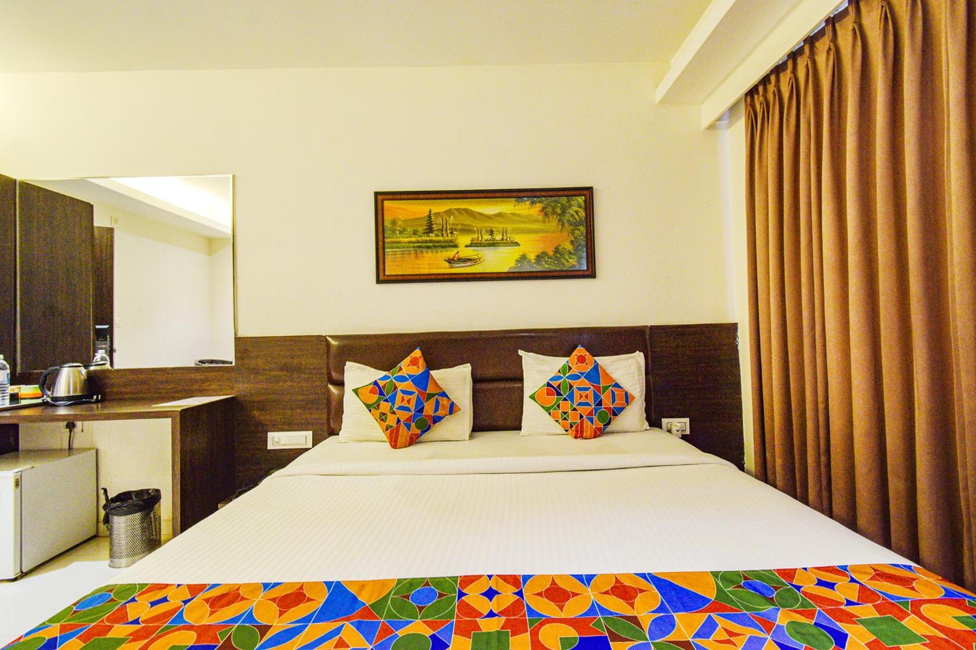 Fabhotel Prime Prowell Crown - Nr Tcs Deccan Park, Hitech City Haydarabad Dış mekan fotoğraf