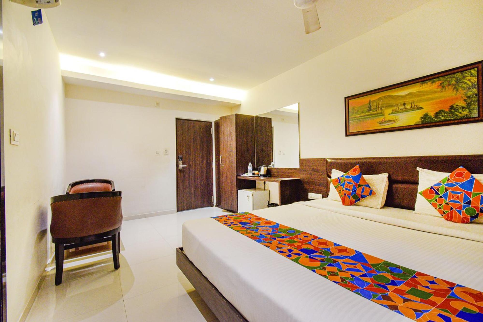 Fabhotel Prime Prowell Crown - Nr Tcs Deccan Park, Hitech City Haydarabad Dış mekan fotoğraf