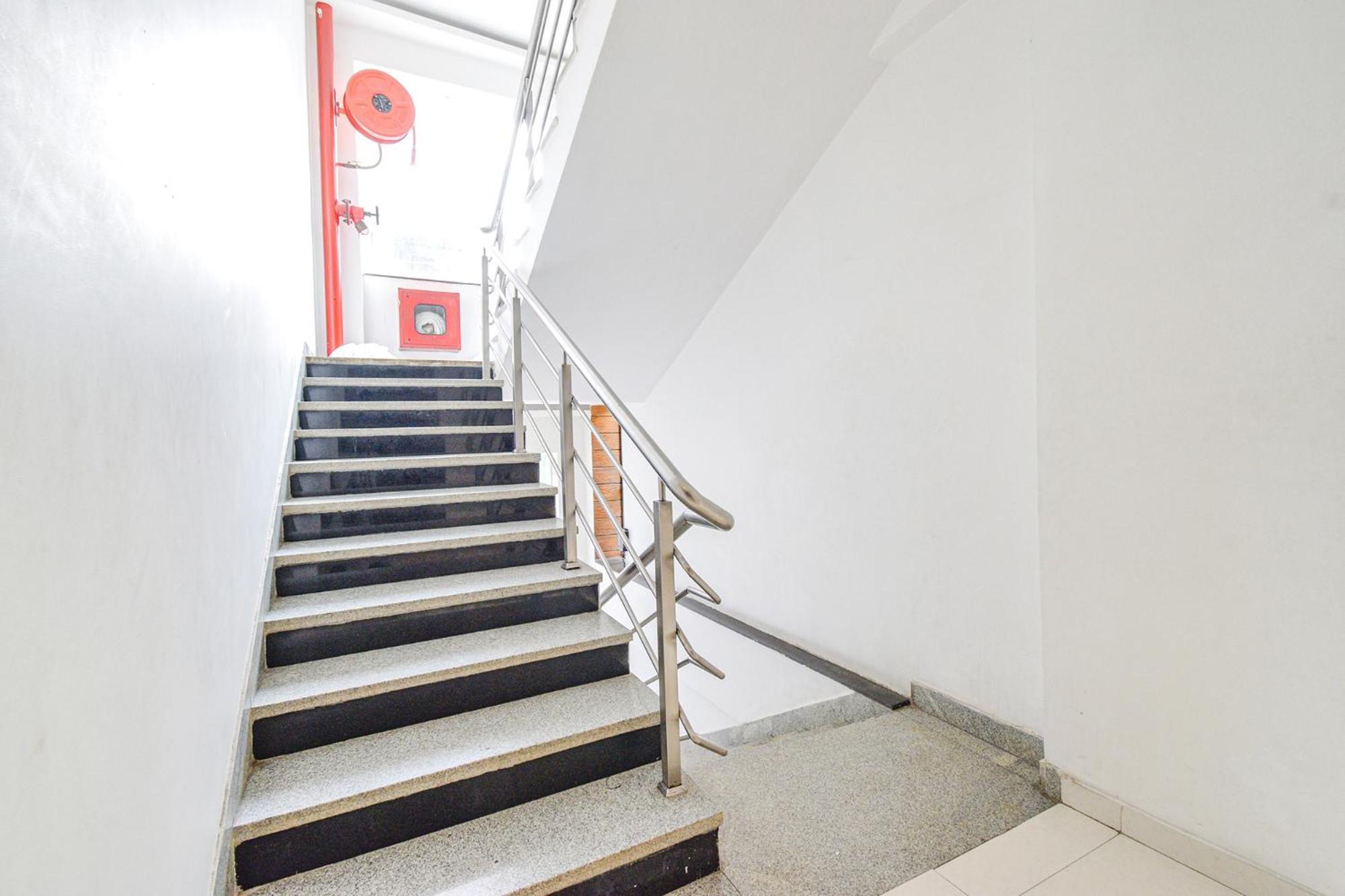 Fabhotel Prime Prowell Crown - Nr Tcs Deccan Park, Hitech City Haydarabad Dış mekan fotoğraf